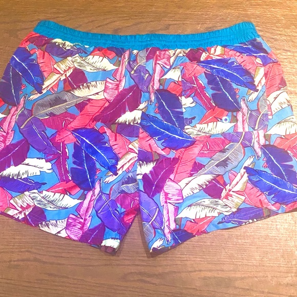 ES Collection Leaves Swim Trumks, Size XL - Picture 6 of 8